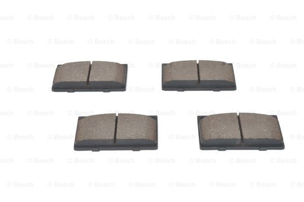Купити 0986462001 Bosch Колодки гальмівні передні, дискові