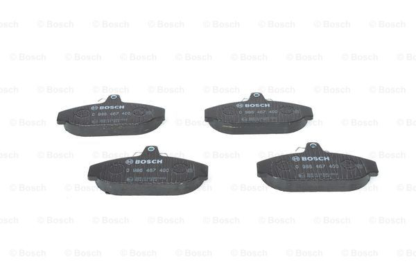 Передні тормозні колодки 0986467400 Bosch