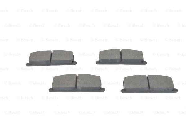 Гальмівні колодки Bosch 0986468701 ціна, від 17.28 USD