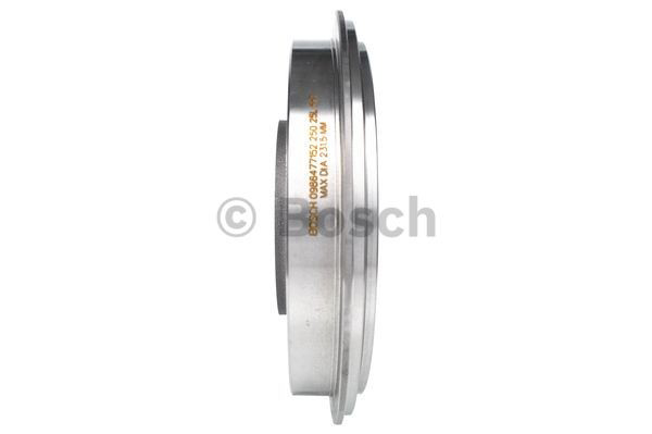Барабан гальмівний задній Bosch 0986477152