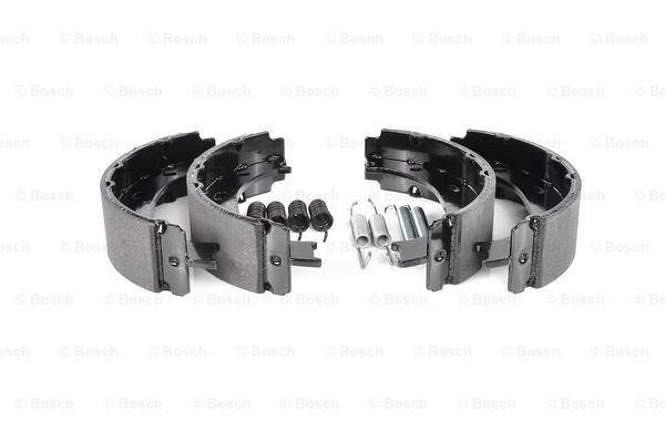 Колодки ручника / стоянкового гальма Bosch 0986487610 ціна, від 25.97 USD