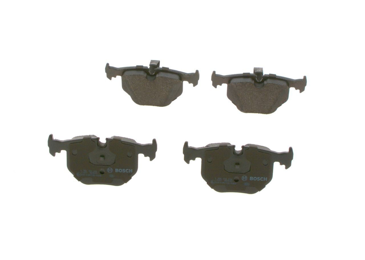 Задні гальмівні колодки Bosch 0986494006 ціна, від 34.12 USD