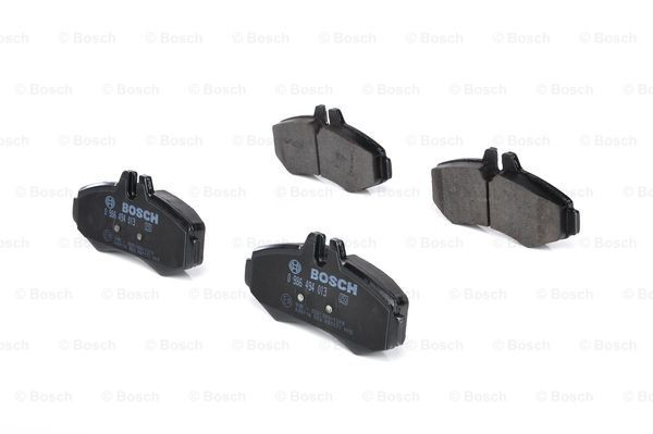 Передні тормозні колодки 0986494013 Bosch