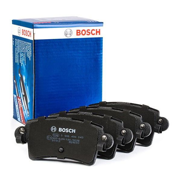 Задні гальмівні колодки Bosch 0986494043 ціна, від 26.51 USD