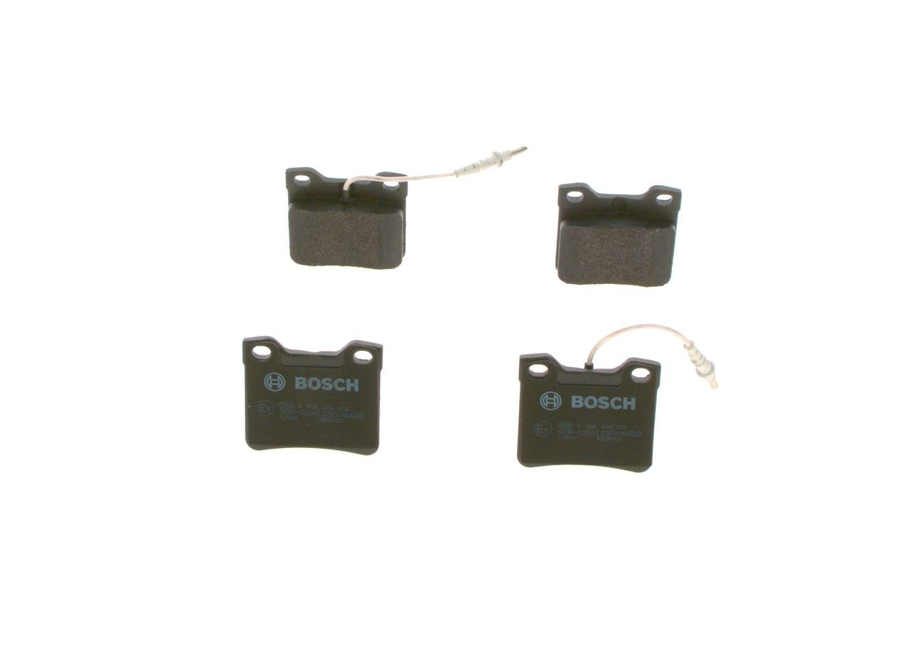 Задні гальмівні колодки Bosch 0986494055 ціна, від 18.34 USD