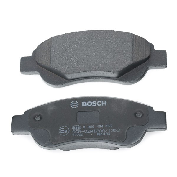 Купити 0986494065 Bosch Колодки гальмівні передні, дискові