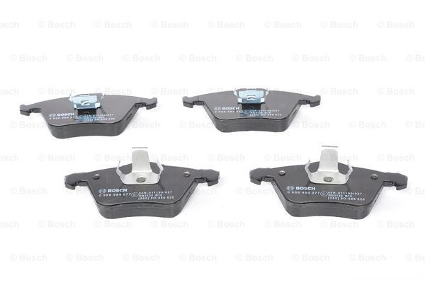 0986494077 Bosch Передні гальмівні колодки