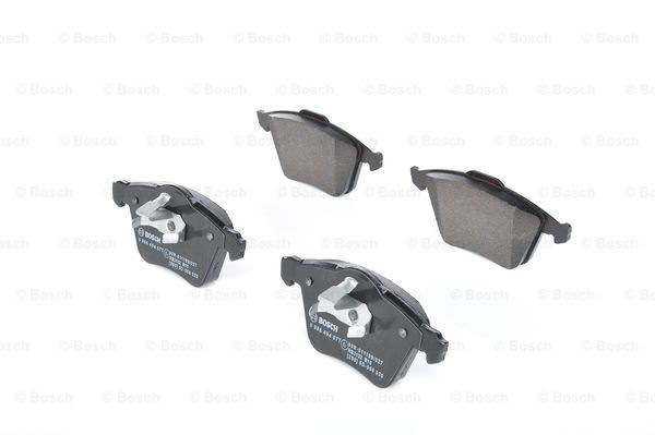 Гальмівні колодки Bosch 0986494077 ціна, від 37.43 USD
