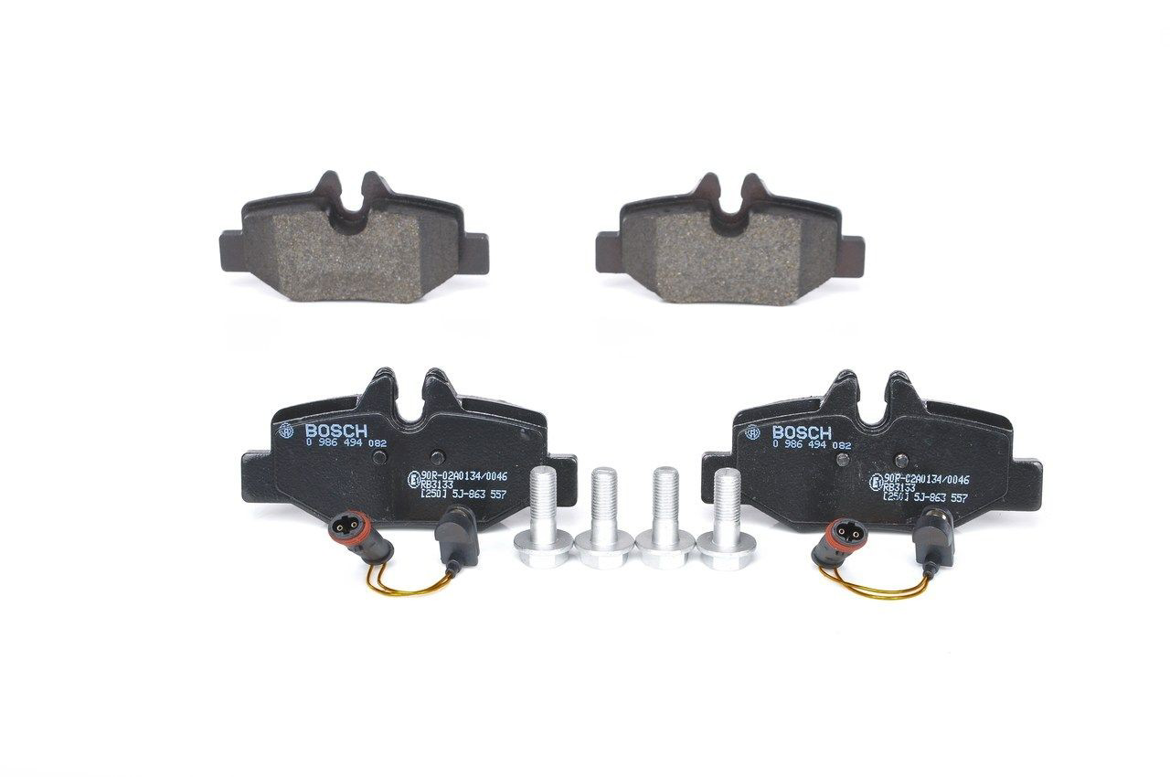 0986494082 Bosch Колодки гальмівні задні, дискові