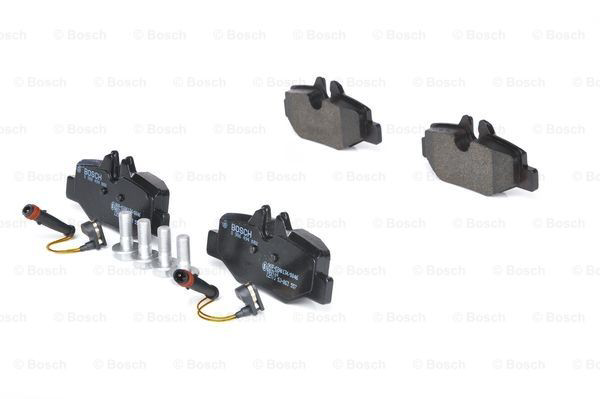 Задні гальмівні колодки Bosch 0986494082 ціна, від 34.43 USD