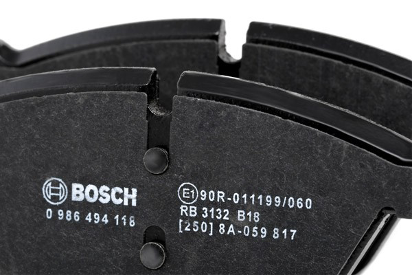Гальмівні колодки Bosch 0986494118 ціна, від 38.40 USD