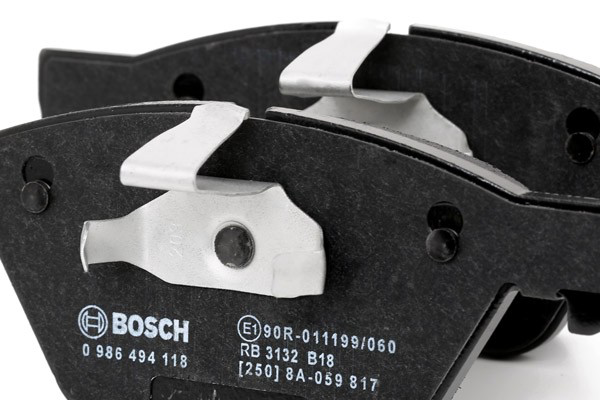 Передні тормозні колодки 0986494118 Bosch