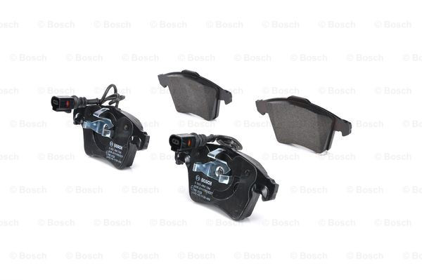 Передні тормозні колодки 0986494164 Bosch