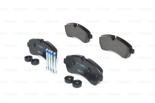 Передні тормозні колодки 0986494194 Bosch