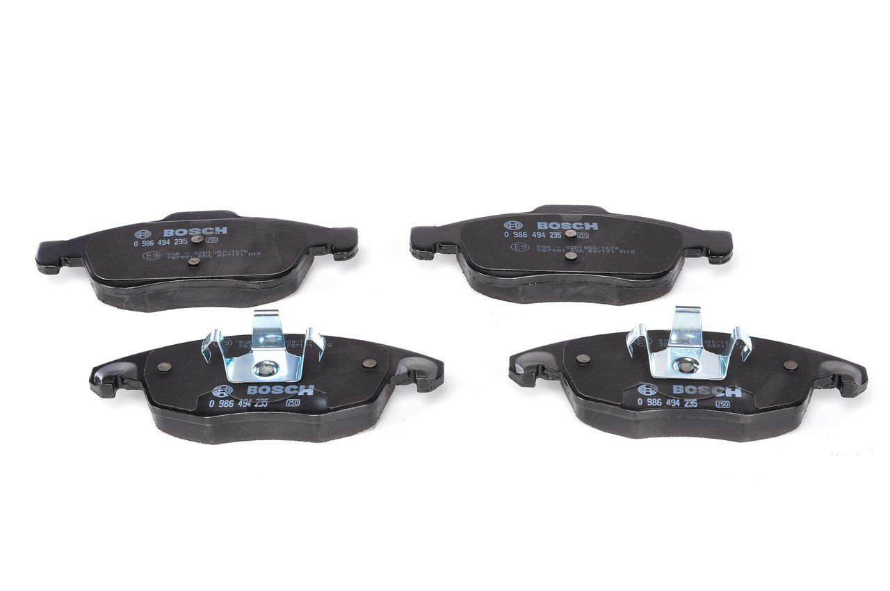 0986494235 Bosch Передні гальмівні колодки