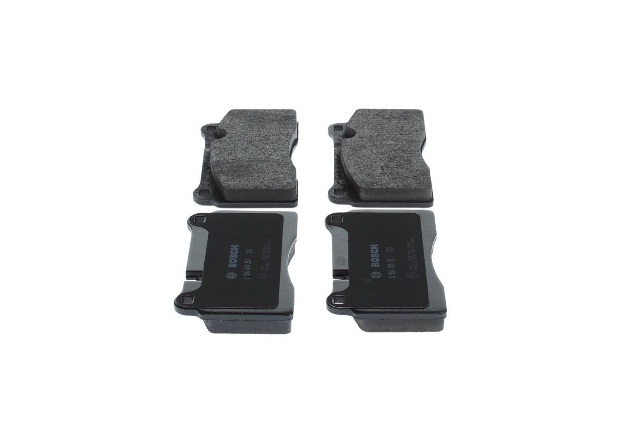 0986494351 Bosch Передні гальмівні колодки
