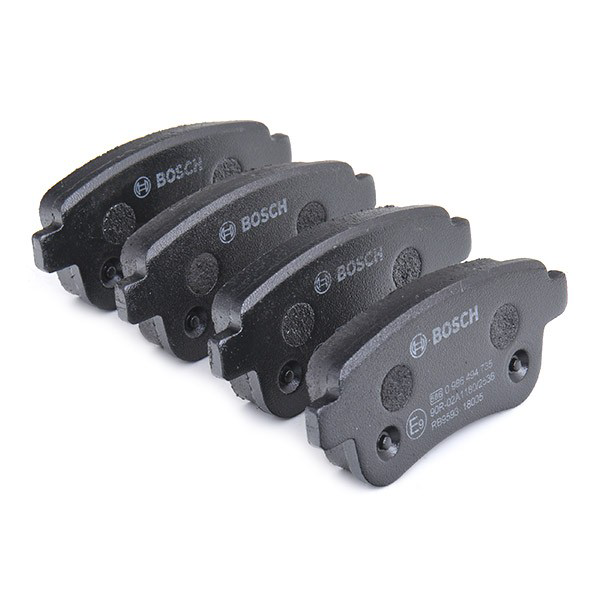 Задні гальмівні колодки Bosch 0986494735 ціна, від 23.54 USD