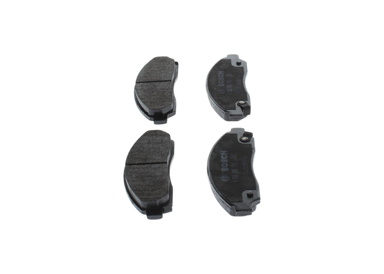 Передні тормозні колодки 0986495159 Bosch