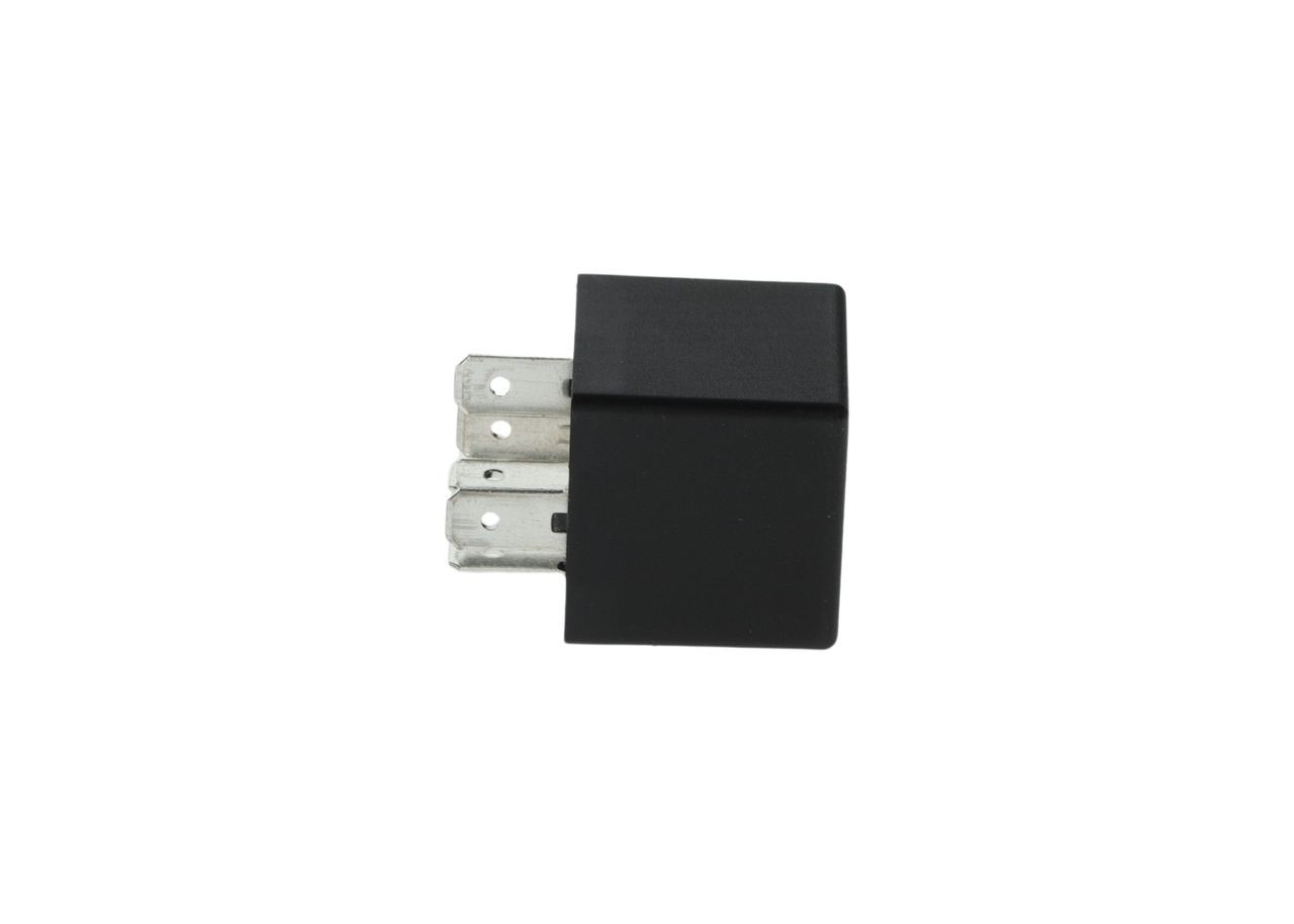 Автомобільні реле поворотів Bosch 0986AH0615 ціна, від 5.87 USD