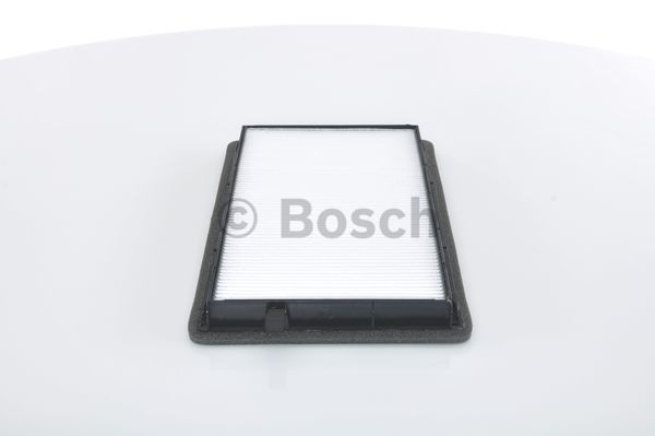 Фільтр повітряний обігрівача Bosch 1987432002 ціна, від 11.44 USD