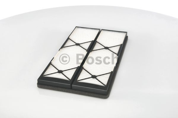 Фільтр повітряний обігрівача Bosch 1987432044 ціна, від 7.34 USD