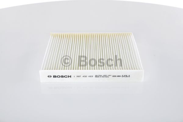 Купити 1987432053 Bosch Фільтр салону вугільний