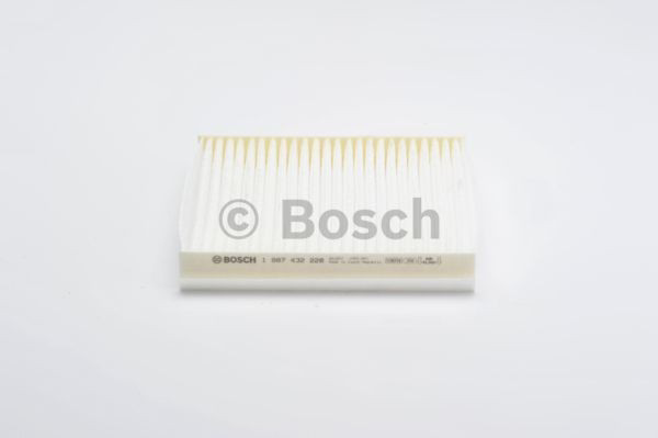Фільтр салону 1987432228 Bosch