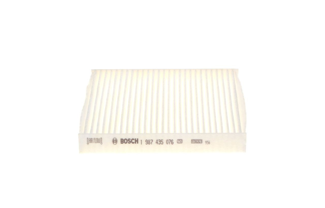 Фільтр повітряний обігрівача Bosch 1987435076 ціна, від 3.91 USD