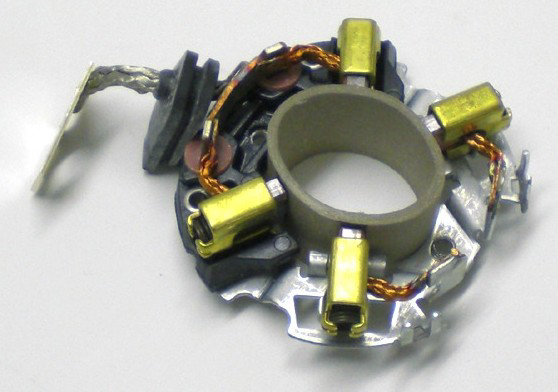 Щеткодеpжатель стартера 2004336230 Bosch