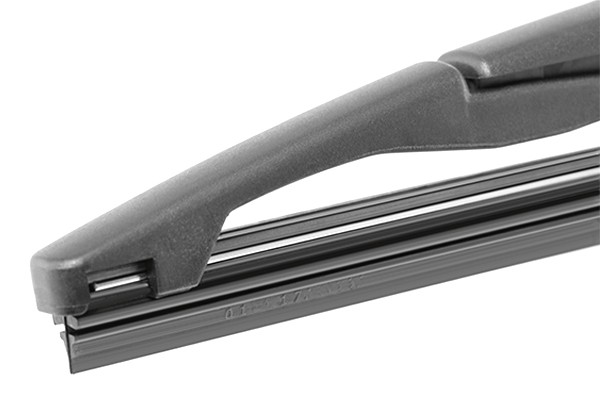 Щітка склоочисника заднього скла Bosch 3397004628 ціна, від 6.96 USD