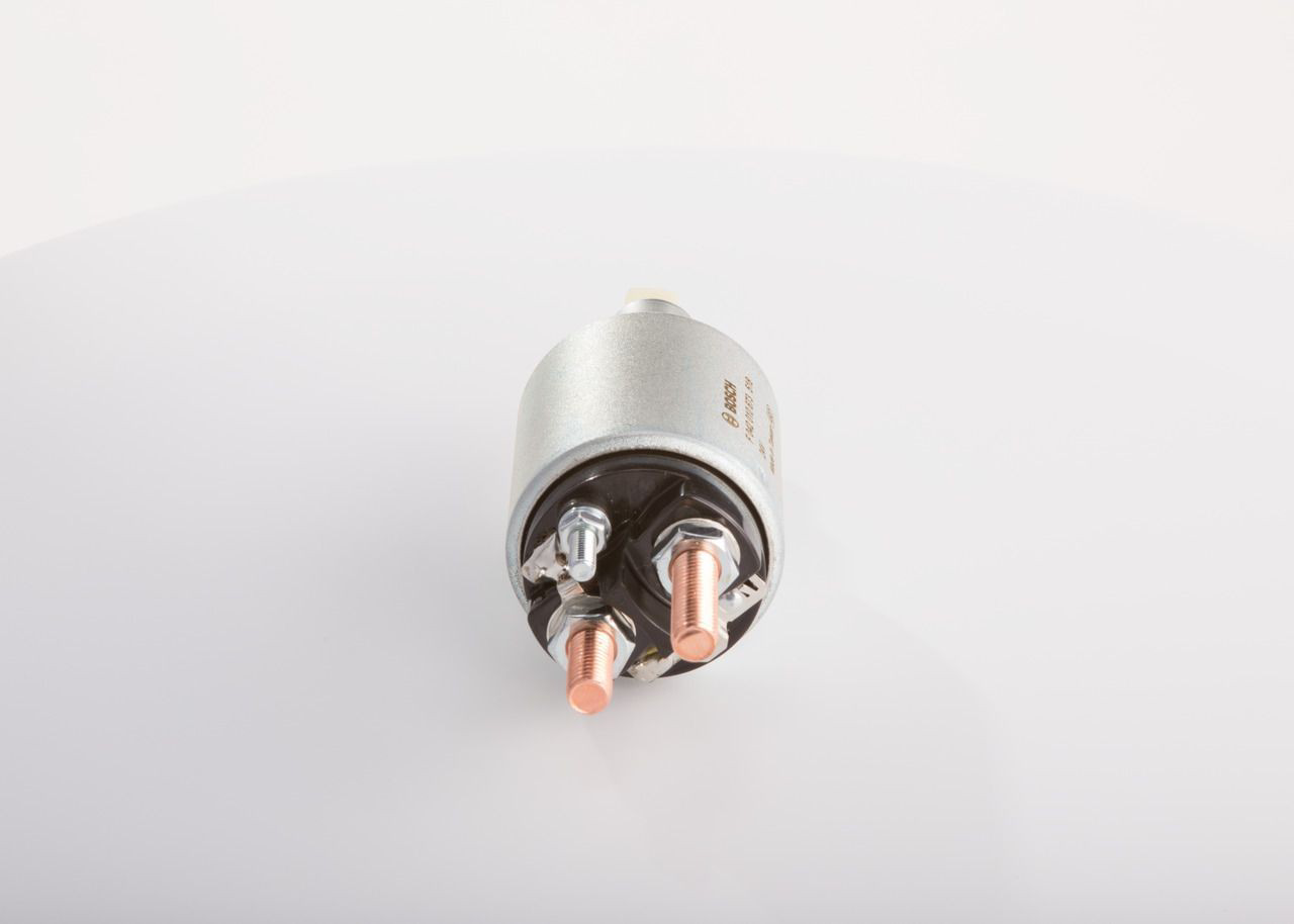 Контактор Bosch F042010673 ціна, від 52.35 USD