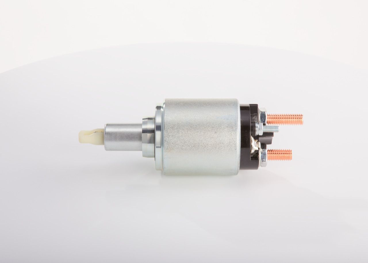 Втягуюче реле стартера F042010673 Bosch
