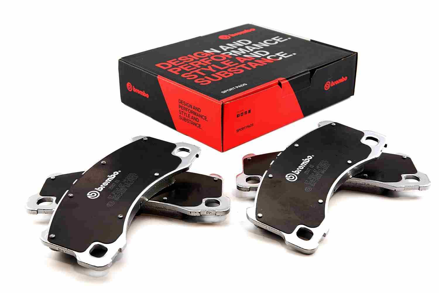 Купити 07B31467 Brembo Колодки гальмівні передні, дискові