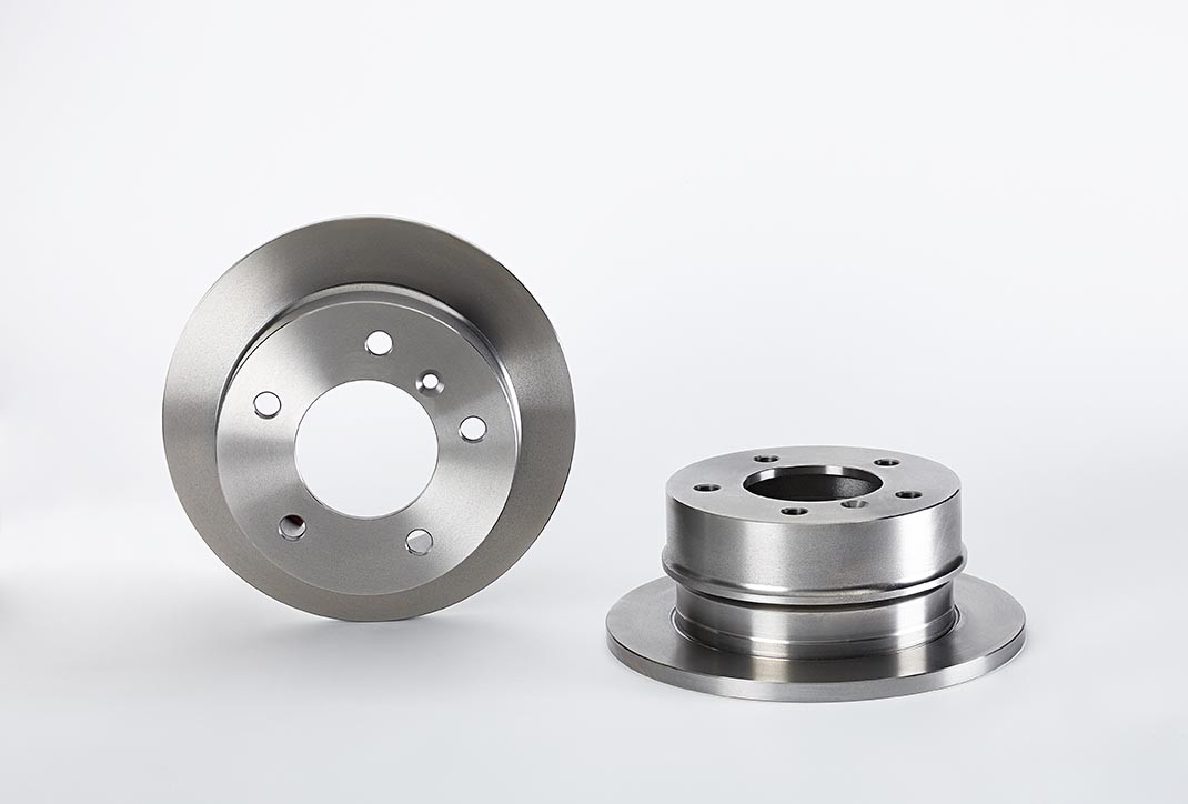 Задні дискові гальма Brembo 08772410 ціна, від 40.33 USD