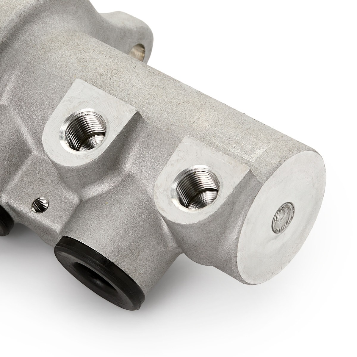 Циліндр головний гальма (Гідротормоз) Brembo M06032 ціна, від 19.02 USD