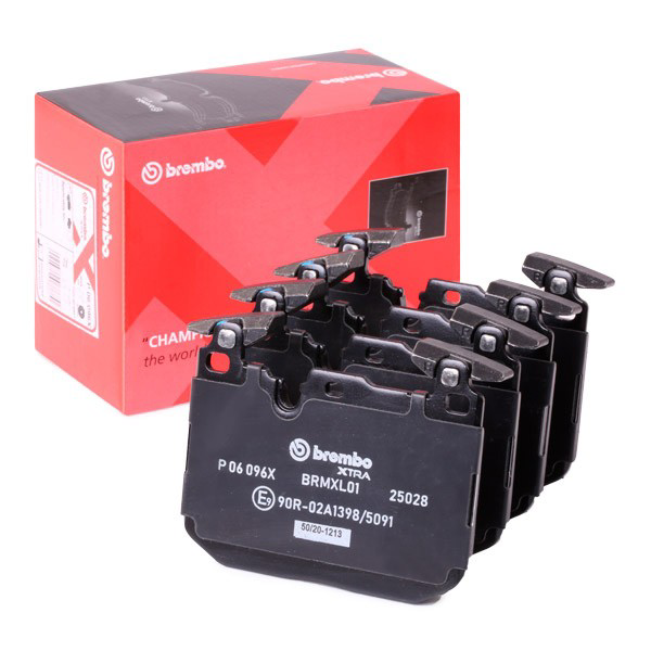 Передні тормозні колодки P06096X Brembo