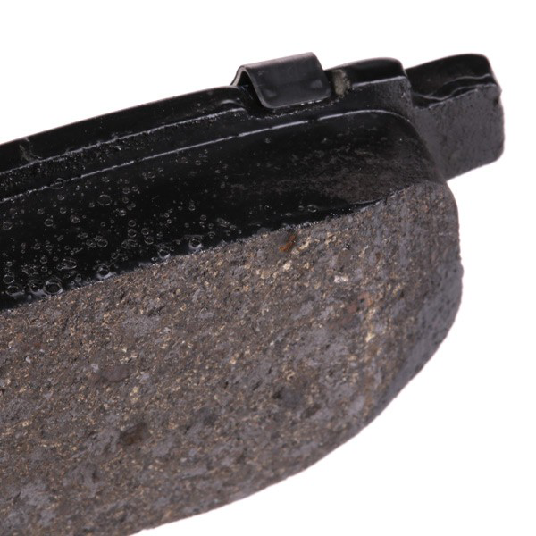 Задні гальмівні колодки Brembo P78018 ціна, від 27.17 USD