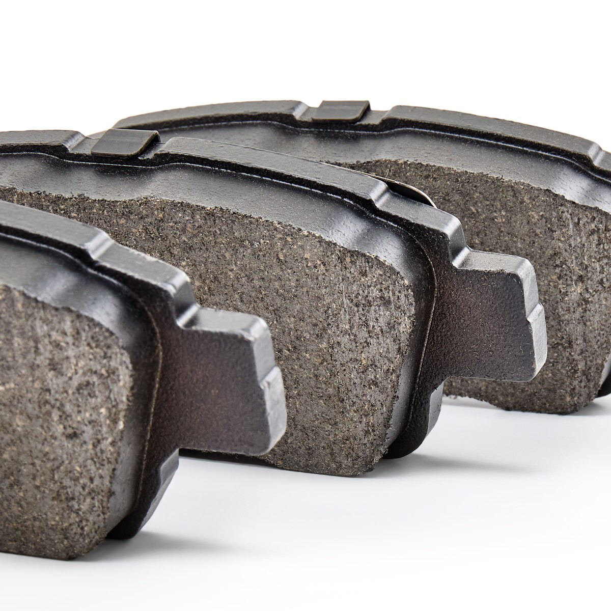 Задні гальмівні колодки Brembo P83056 ціна, від 19.02 USD