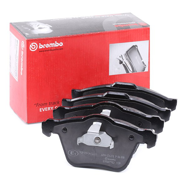 Купити P86018 Brembo Колодки гальмівні передні, дискові