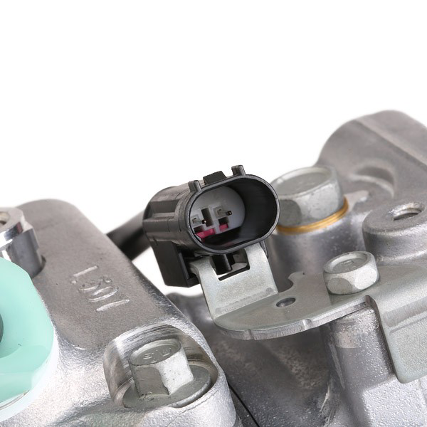 Компресор кондиціонера DCP05037 Denso