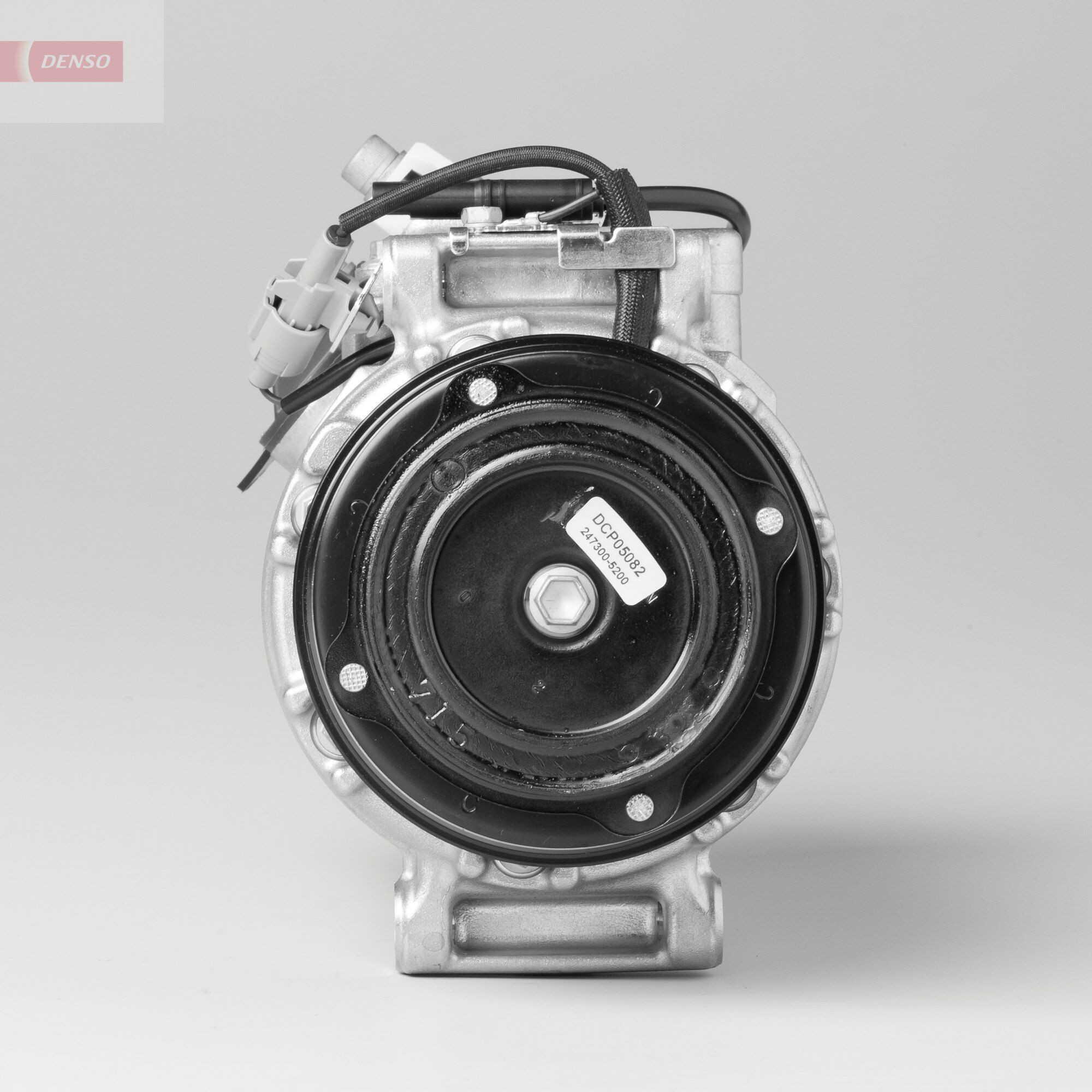 Компресор кондиціонера DCP05082 Denso