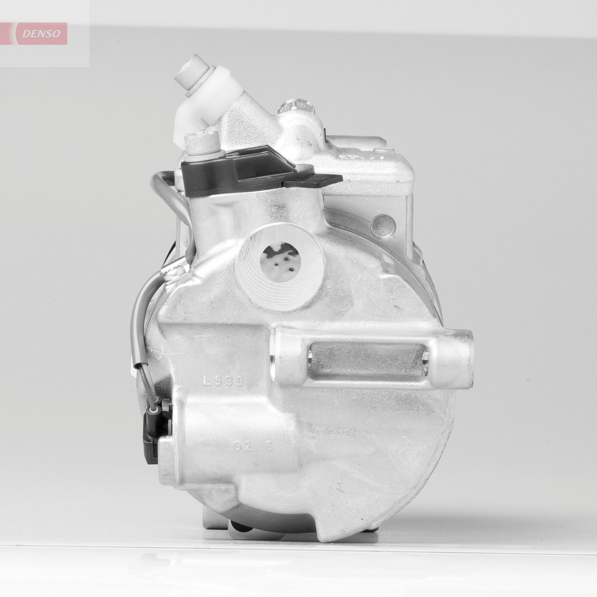 Насос кондиціонера Denso DCP17112