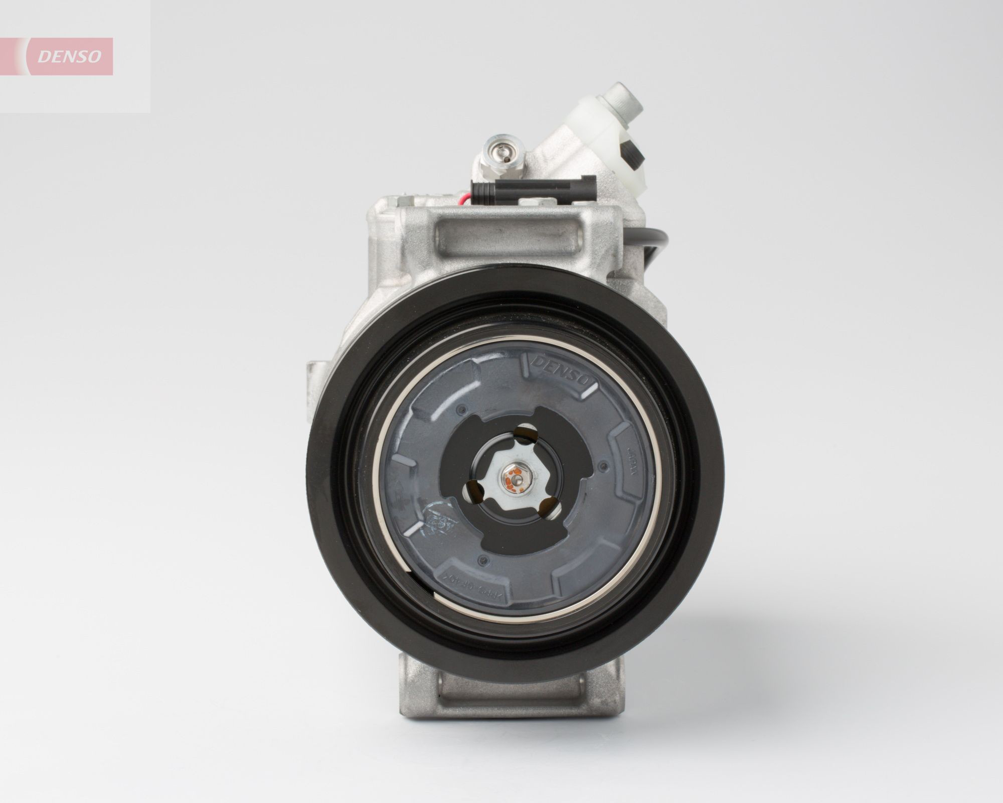 Насос кондиціонера Denso DCP17152