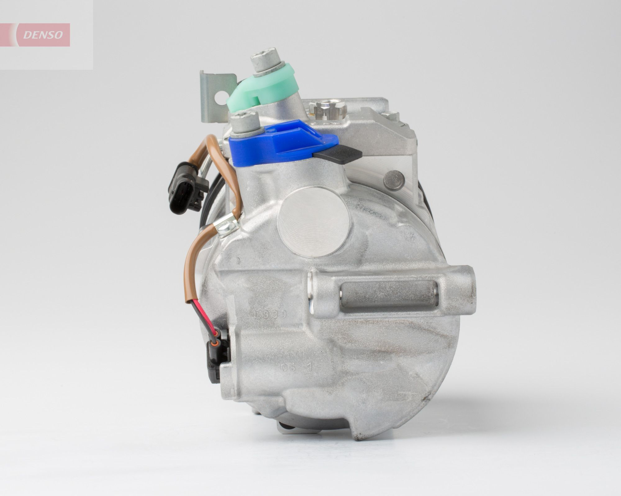 Компресор кондиціонера DCP17156 Denso