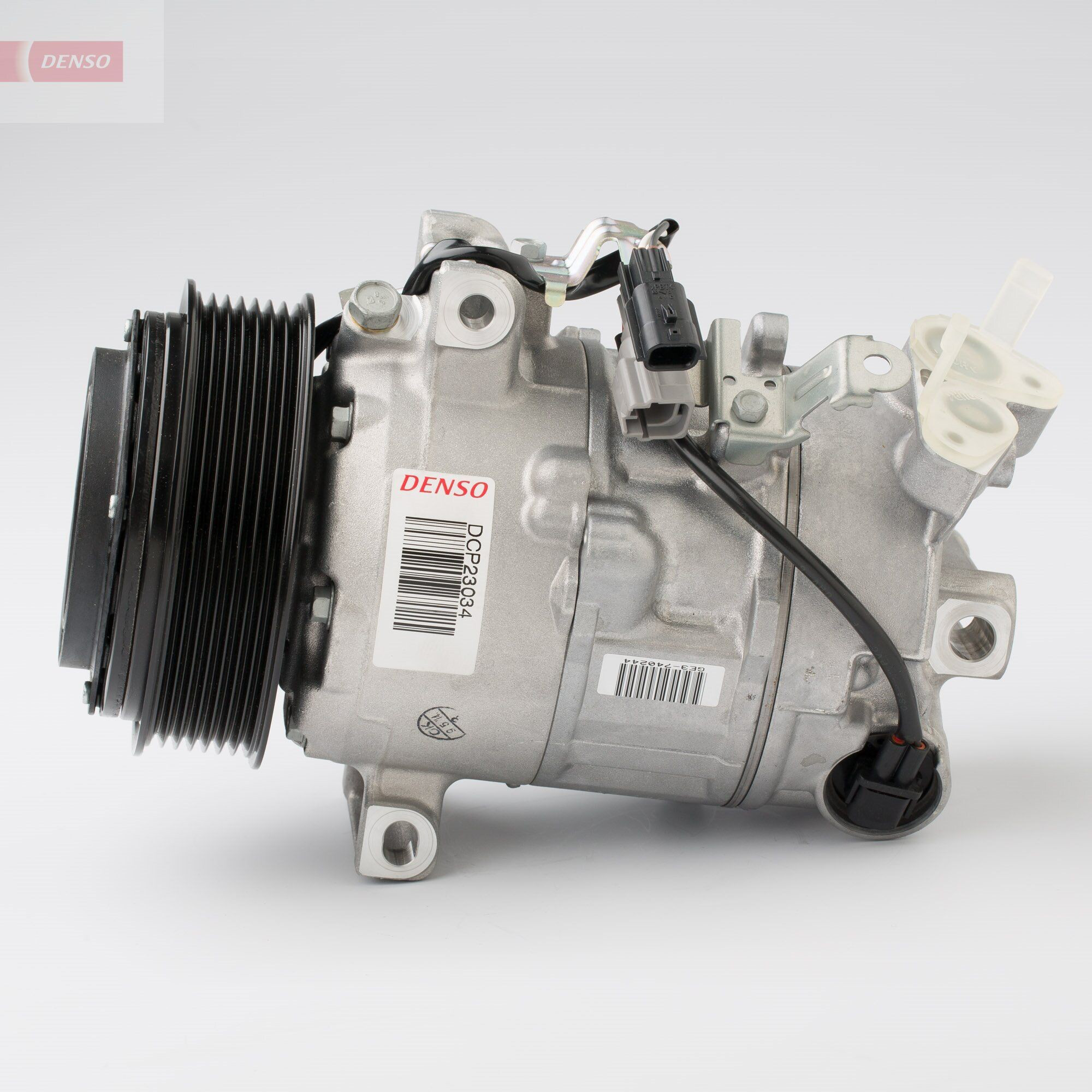 Компресор кондиціонера DCP23034 Denso