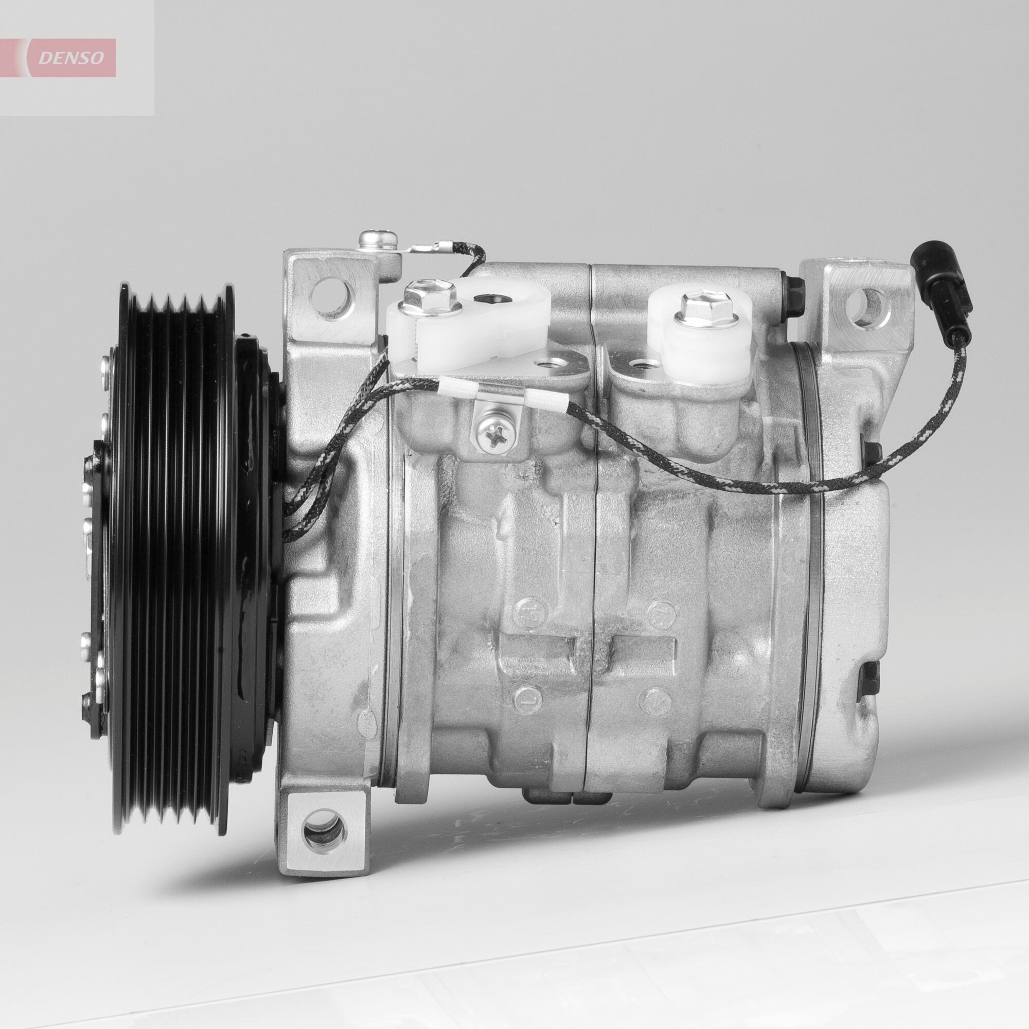 Насос кондиціонера Denso DCP47001
