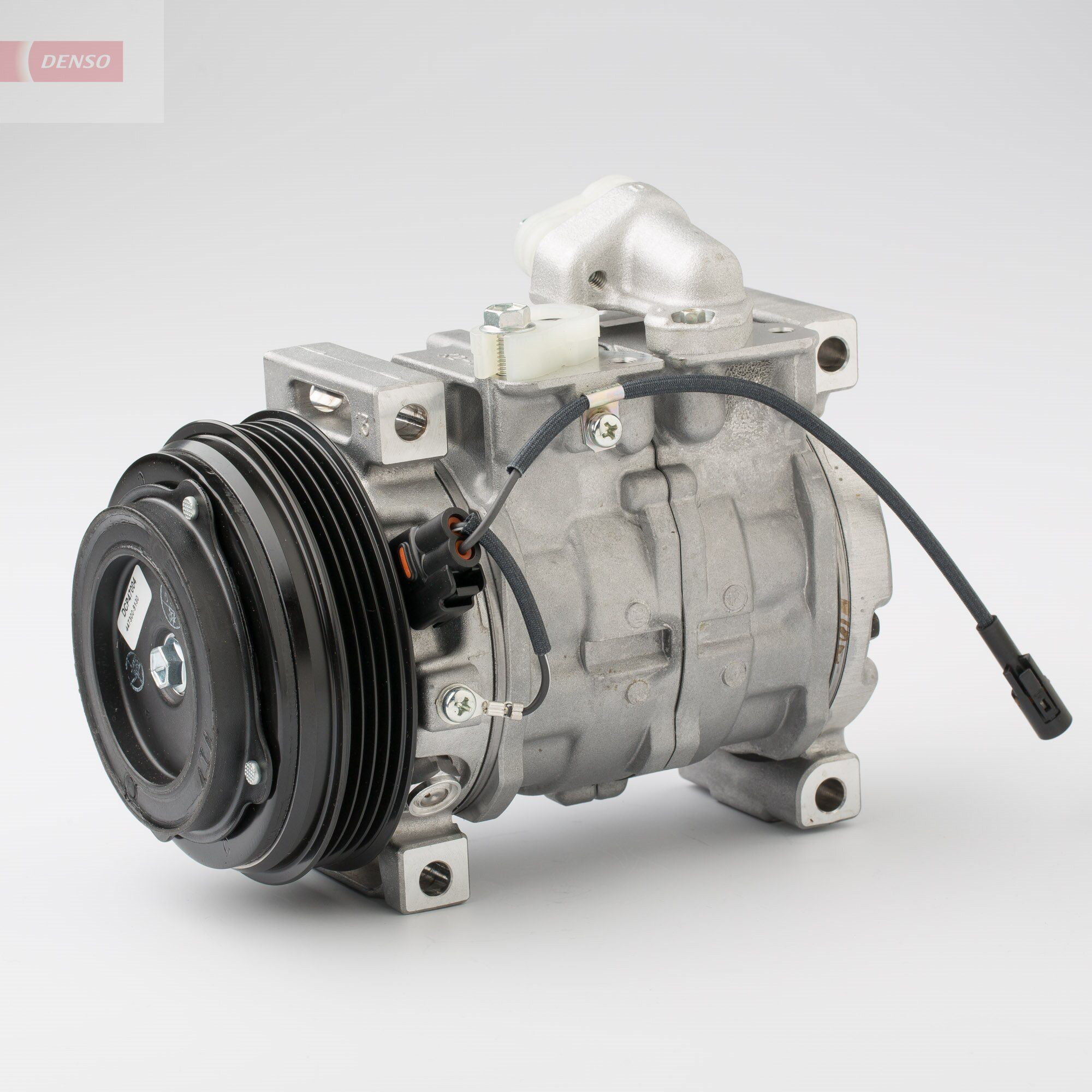 Компресор кондиціонера DCP47004 Denso