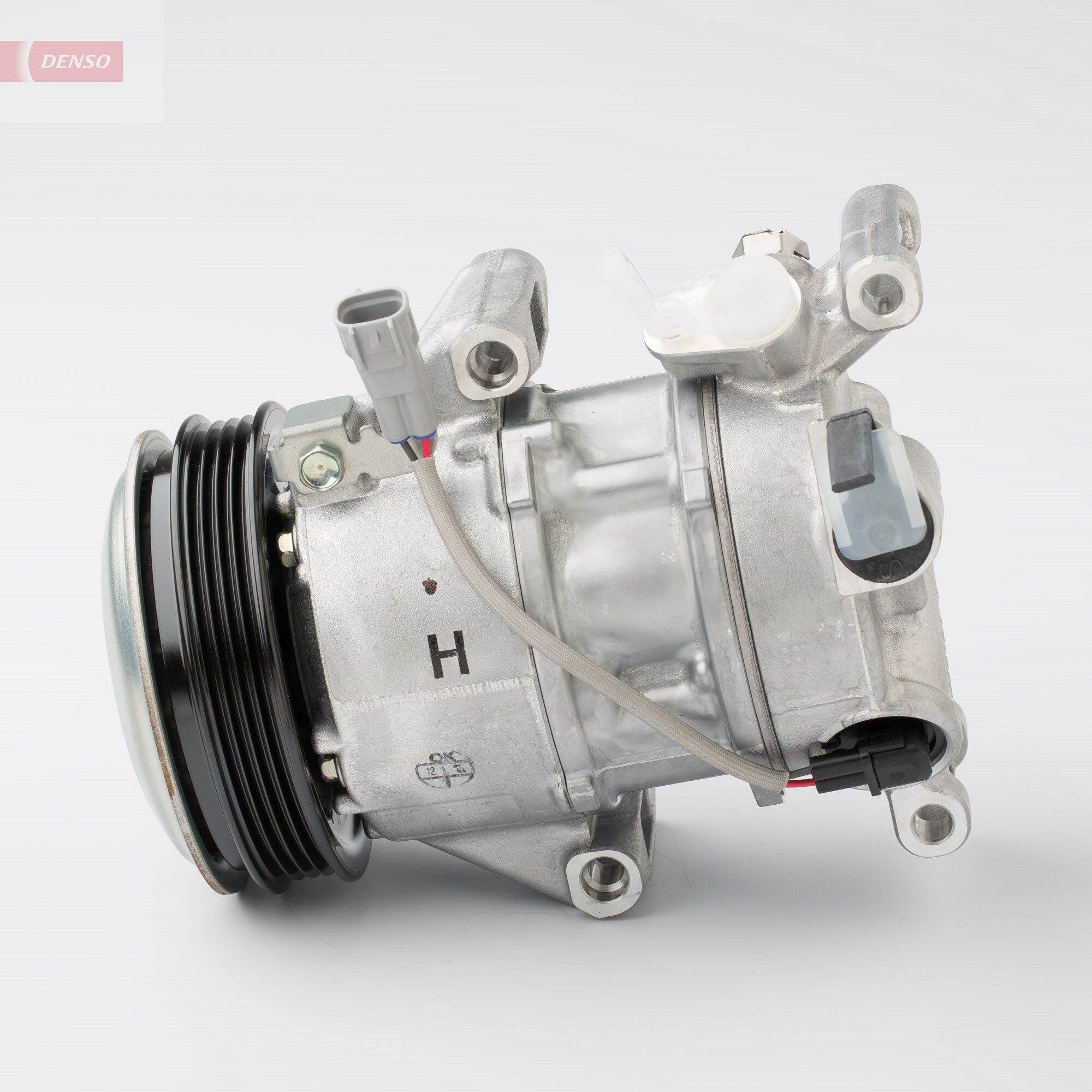 Компресор системи кондиціювання Denso DCP50308 ціна, від 424.35 USD