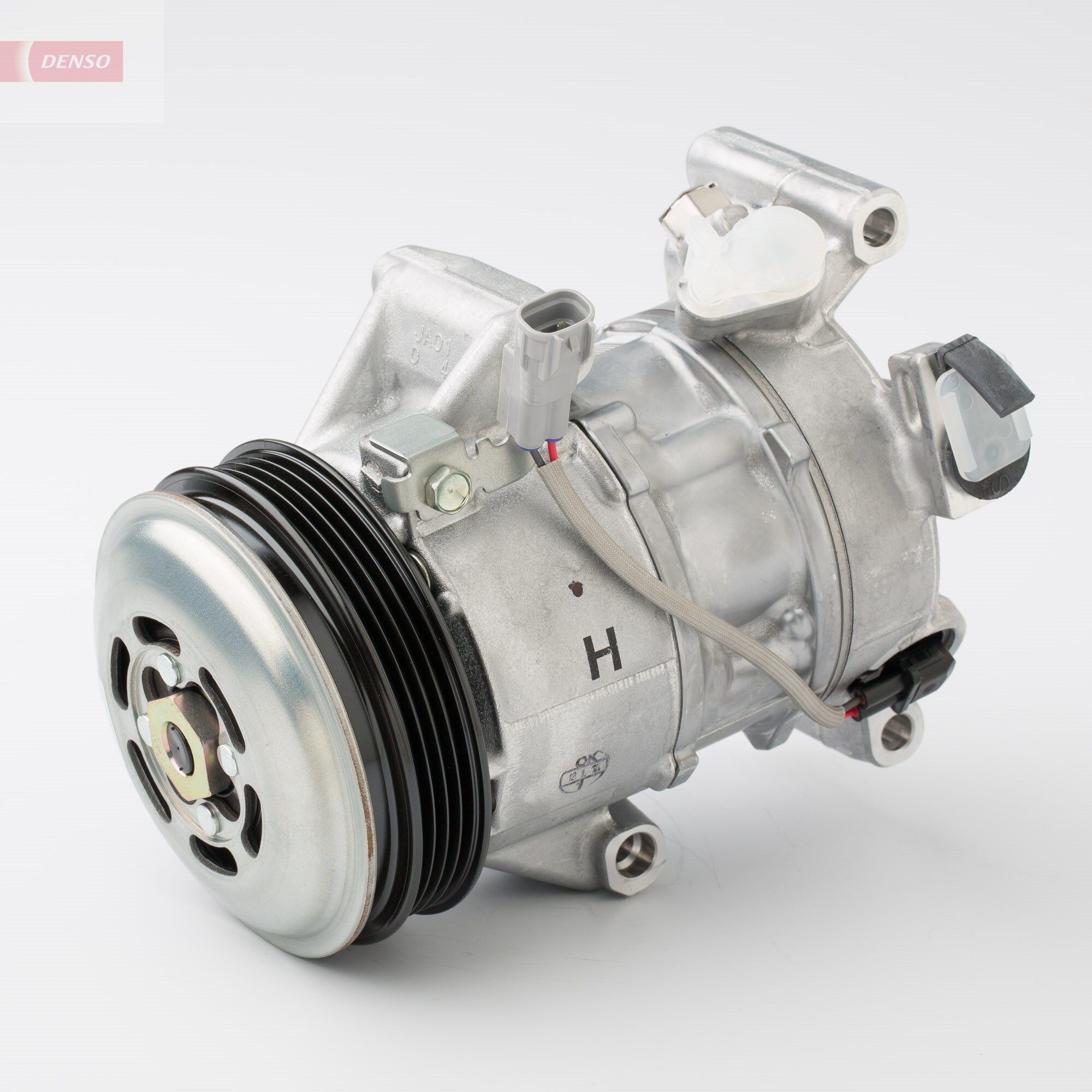 DCP50308 Denso Компресор холодоагенту