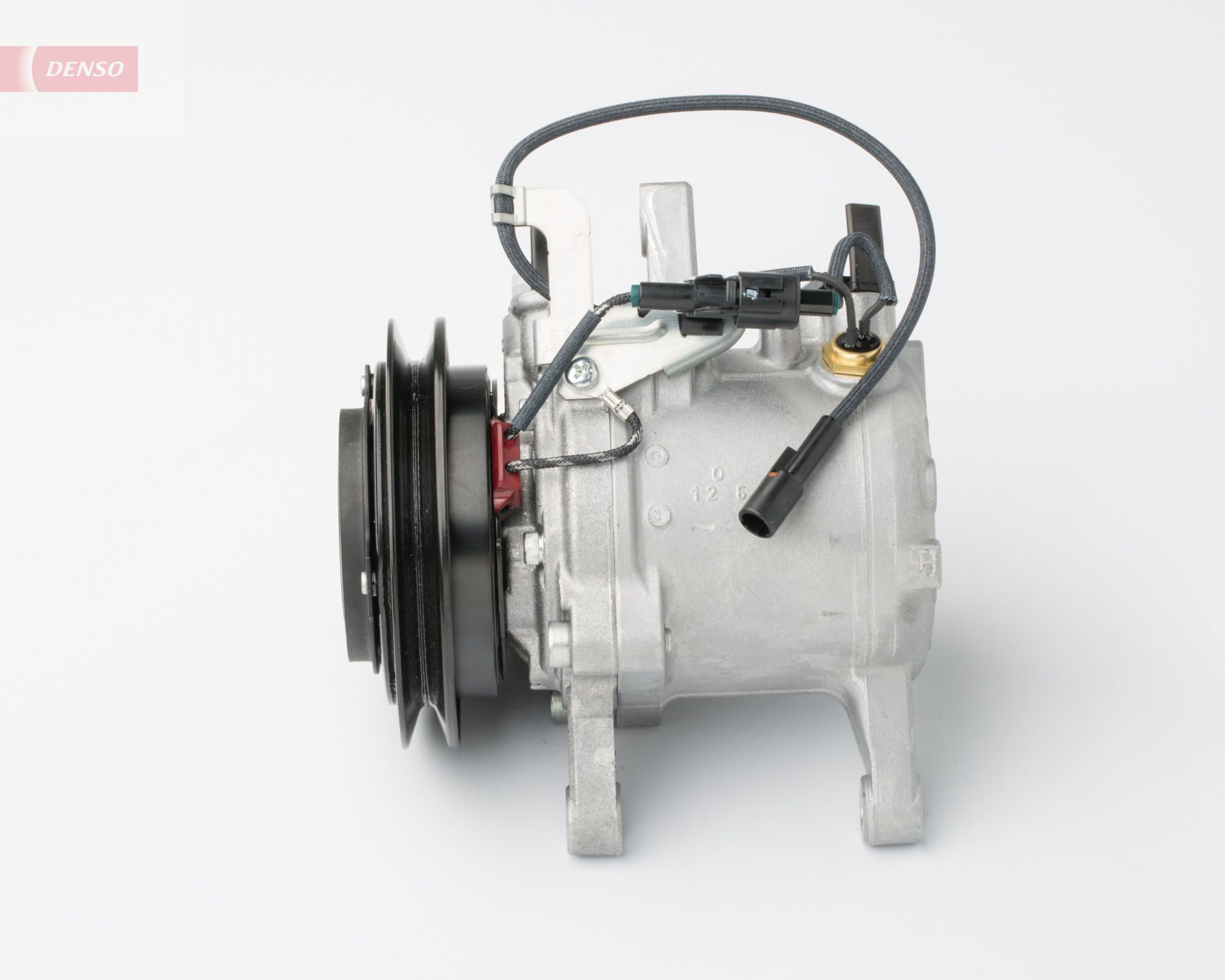 Компресор кондиціонера DCP99830 Denso
